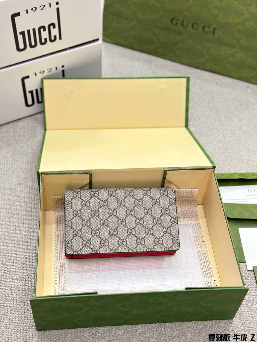 Gucci Cherry Bag Three-Dimensional Rhinestone Shoulder Bag