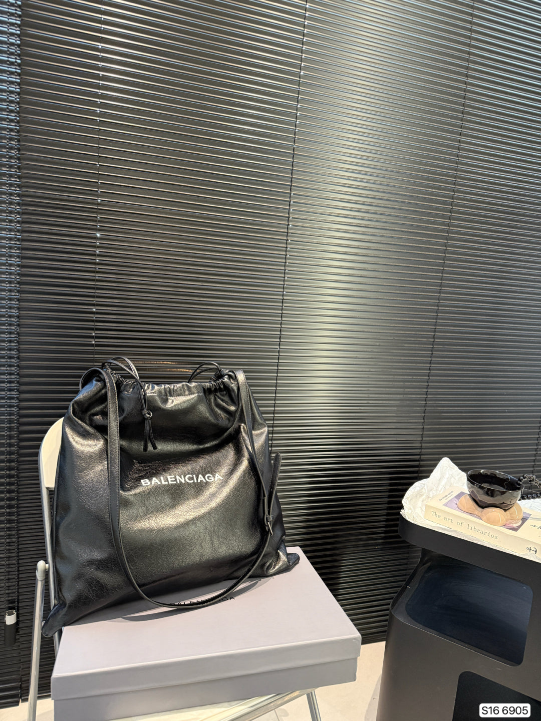 BALENCIAGA Shopper Dustbag Unique Trend