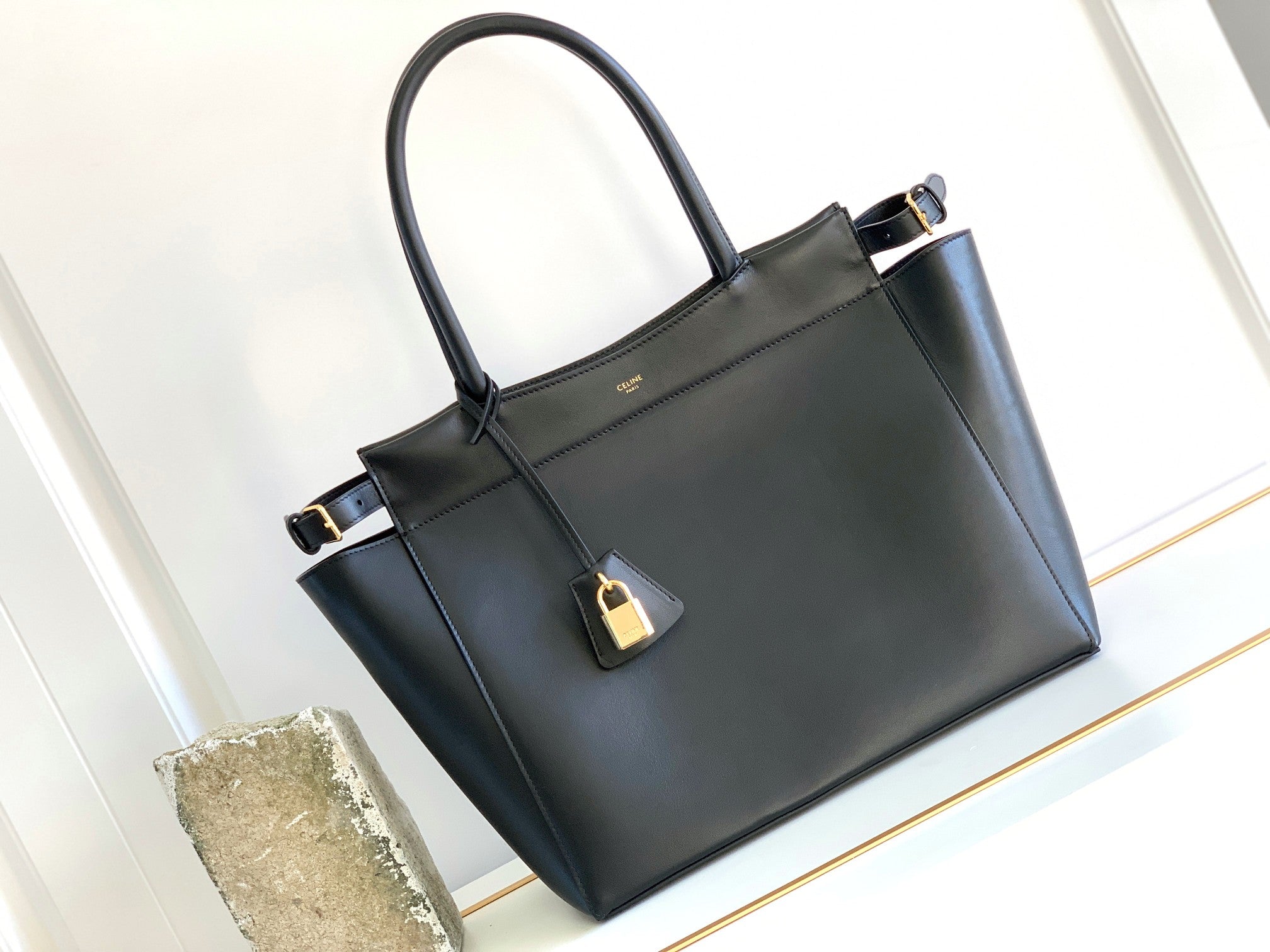 Celine Medium Cabas Bourgeoi black handbag